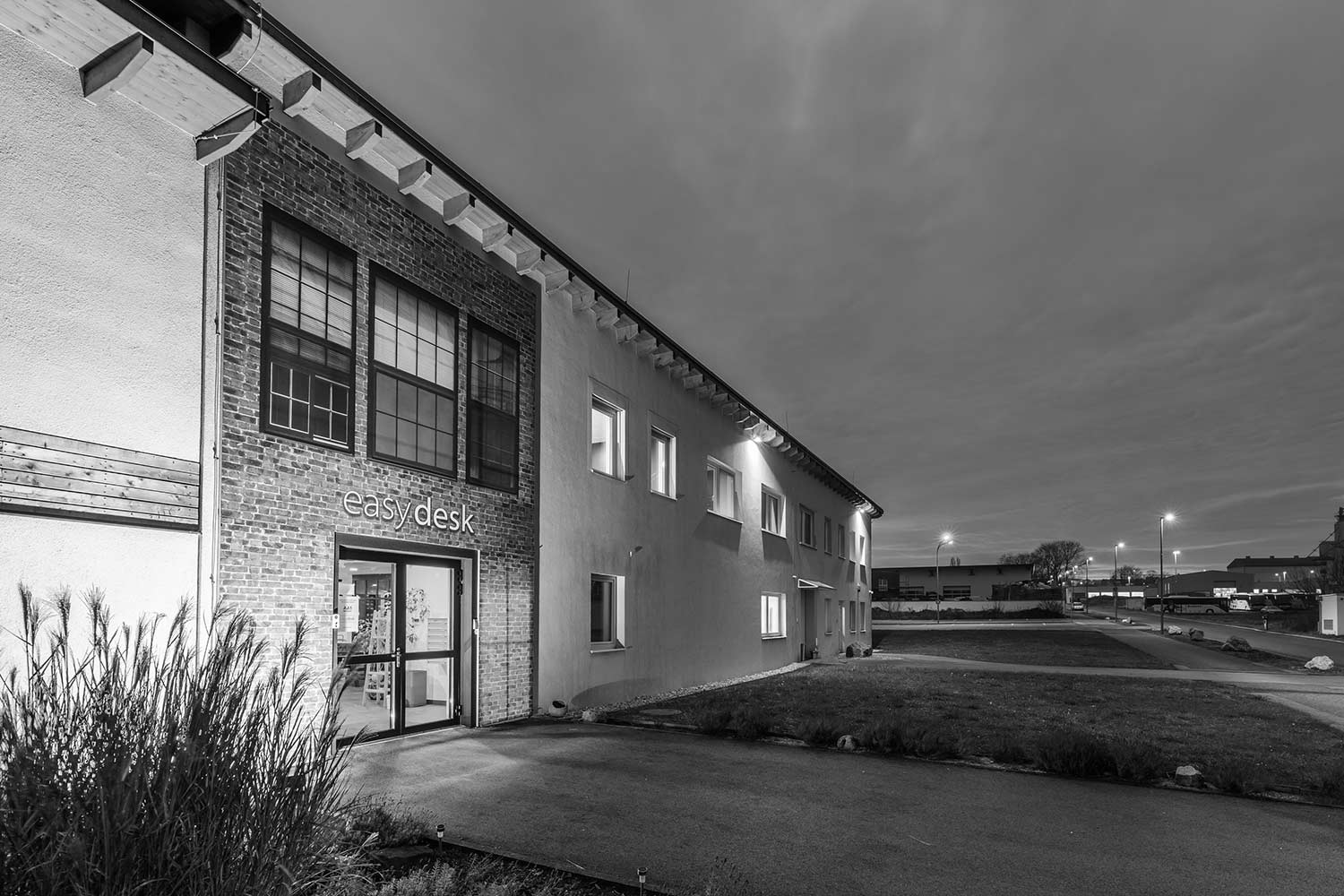 easydesk-start-up-heuriger